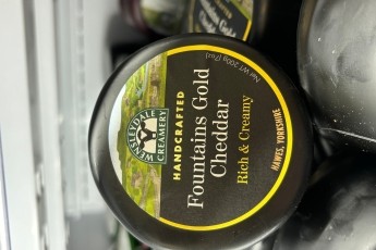 Christmas Truckle Fountains Gold